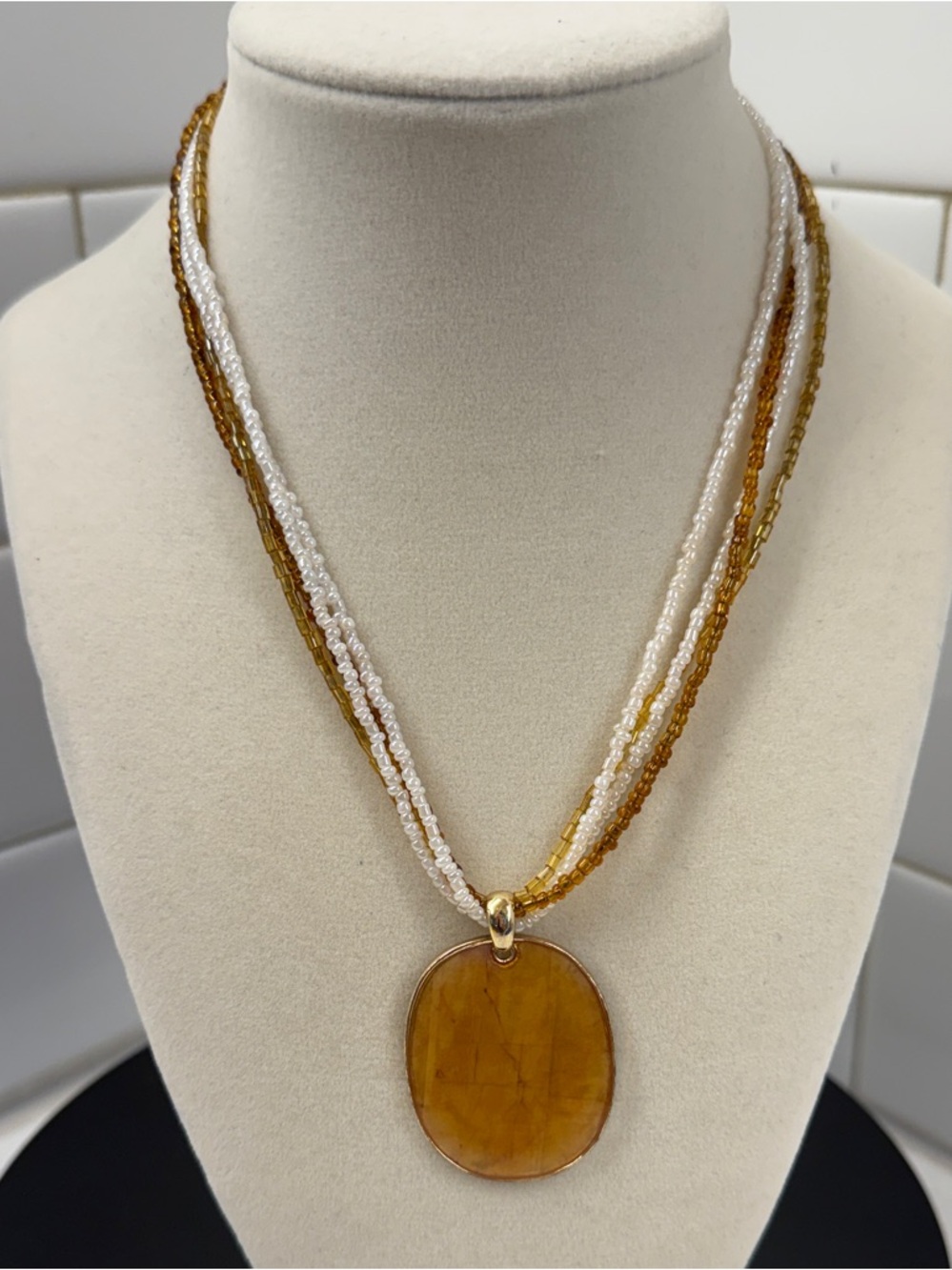 Elegant Glass Seed Beads with Gold Tone Pendant Necklace